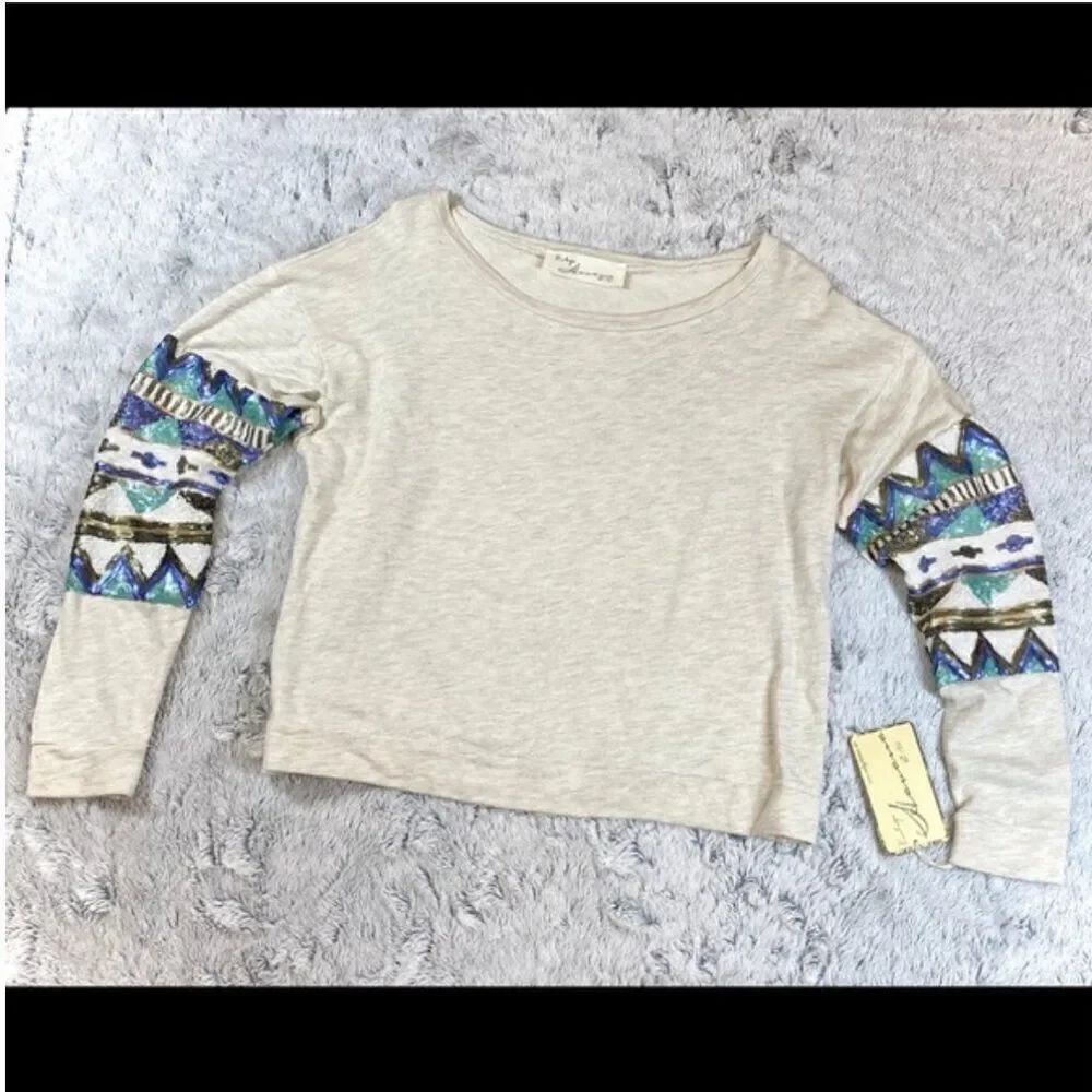 NWT! Vintage Havana Sequined Sweatshirt Top